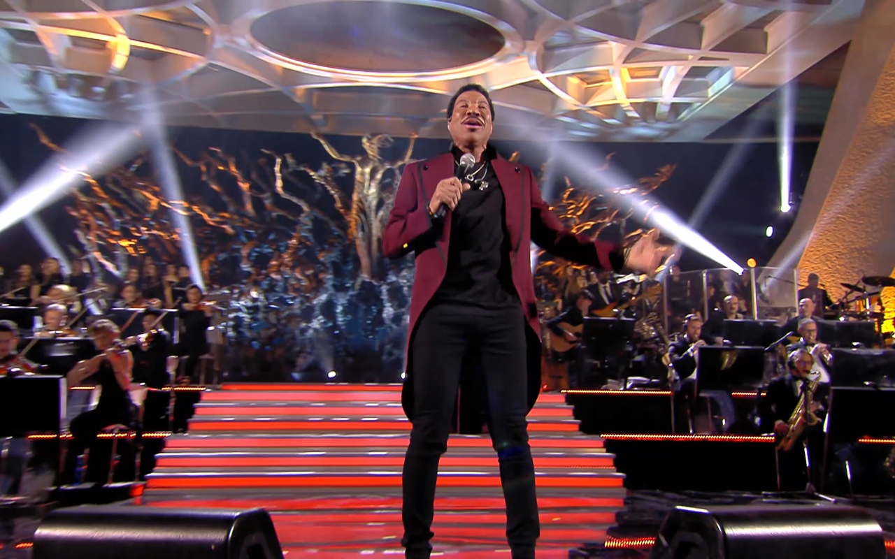 Vatican celebrates Christmas with concert bringing music stars to Rome